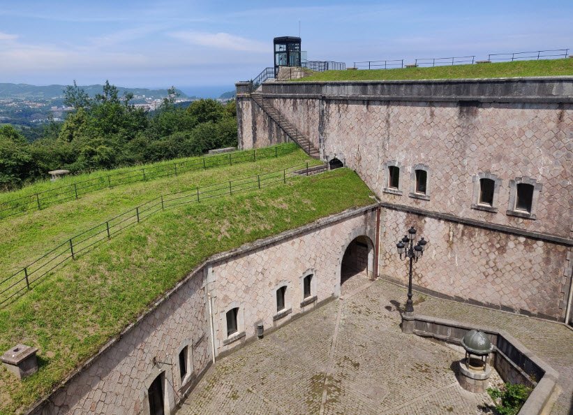 Castle of Gazteluzar, Spain